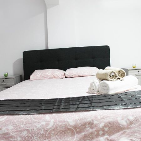 Duplex Comfort Apartments ラルナカ エクステリア 写真