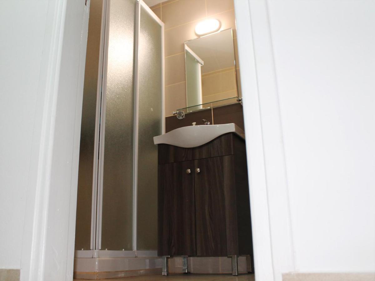 Duplex Comfort Apartments ラルナカ エクステリア 写真